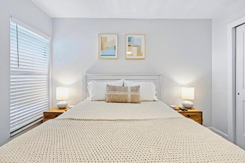 Ένα ή περισσότερα κρεβάτια σε δωμάτιο στο Ocean Villas 128