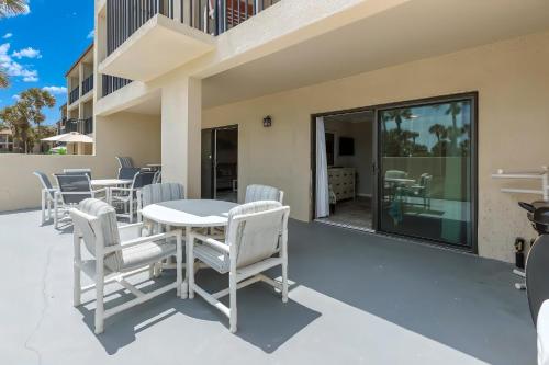 Μπαλκόνι ή βεράντα στο Ocean Villas 067