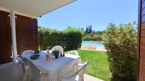 T2 6 couchages, piscine et mer