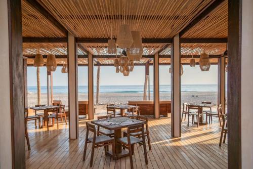 Nespecifikovaný výhled na moře nebo výhled na moře při pohledu z hotelu
