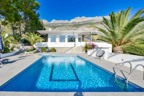 Domaine du kognak Altea by LG Home location