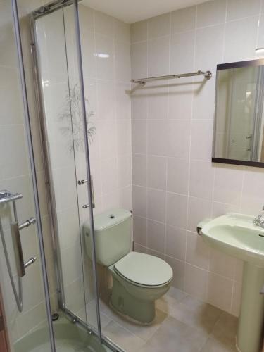 estudio para parejas con piscina en urbanizacion tranquila