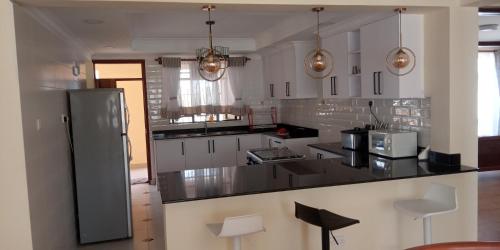 Dapur atau dapur kecil di Kamuthanga Gardens