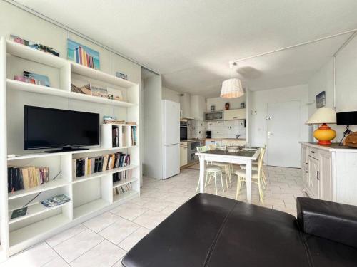 Résidence Le Chabian - Appartement 8 couchages au Grau du roi MAE-9851