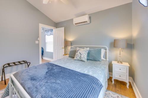 Gallery image of Half-Mi to Dtwn New Cottage in Jefferson! in Jefferson
