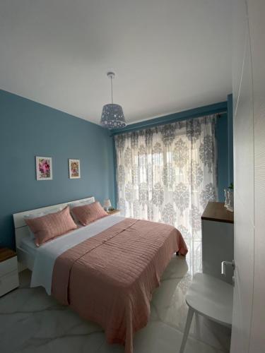 Ένα ή περισσότερα κρεβάτια σε δωμάτιο στο Lalzi Luxe Retreat