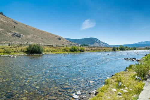 Foto dalla galleria di On The Salmon River Home a Stanley