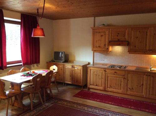 Η κουζίνα ή μικρή κουζίνα στο Residenze Sonnenschein
