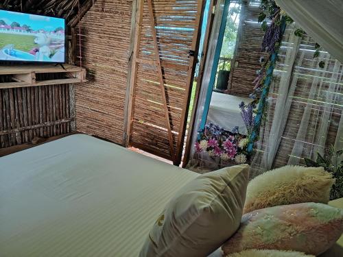 TV a/nebo společenská místnost v ubytování Finca Alto Bonito