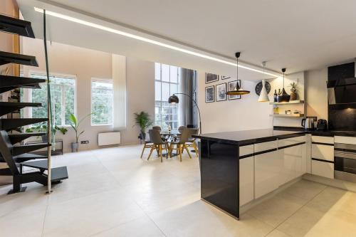 Elegant Modern Apartment in the heart of BCN