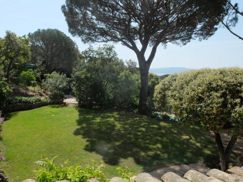 La Tramontane, Propriété Sainte-Maxime avec piscine, proche plage