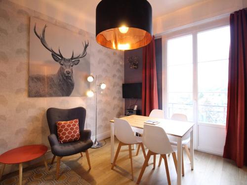 Appartement F2 avec ascenseur et Wi-Fi au centre du Mont-Dore - FR-1-415-44