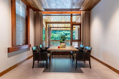 Un lugar para sentarse en Ethnic Hundred-years Elysian Culture&Art Scholar Resorts