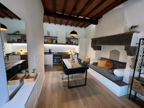 Χώρος καθιστικού στο Via Guelfa