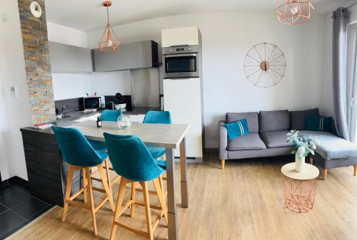 2 pièces magnifique vue mer et montagne