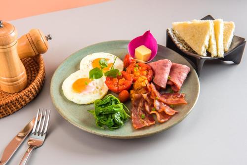 Mâncare la sau în apropiere de această vilă