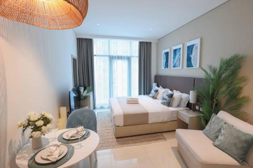 Гостиная зона в Fantastic Studio Apartment at Palm Jumeirah