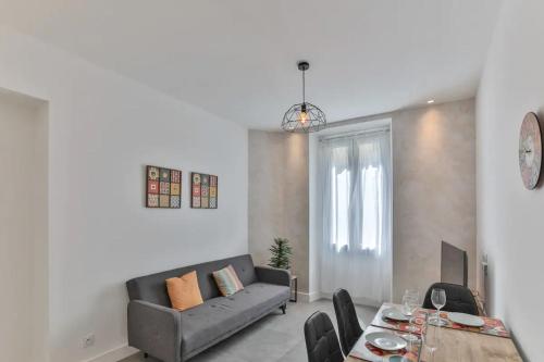 Cozy 2 pièces, emplacement idéal - Wifi, AC, 4pers