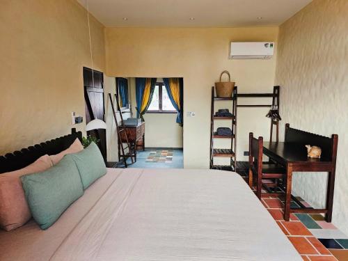 Katil atau katil-katil dalam bilik di Lighthouse Villa