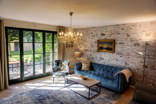 Ruang duduk di Landhaus Storchennest - komfortable Appartements für 2-5 Personen