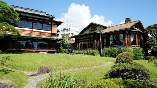 a house with a garden in front of it at SOKI ATAMI - Vacation STAY 01473v in Atami