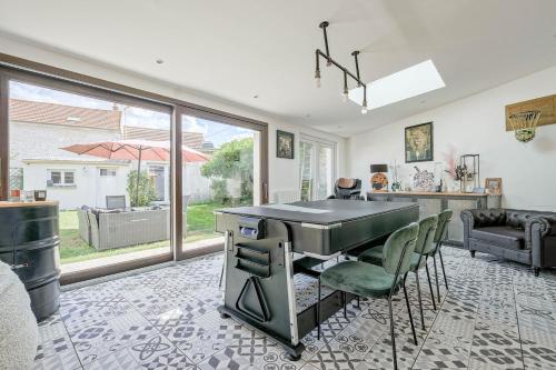 Photo de la galerie de l'établissement Grande Maison Cosy Close to Disney and Paris, à Neufmontiers-lès-Meaux