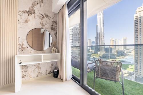 Luxury 4BR with Hermes Touch & Burj Khalifa View