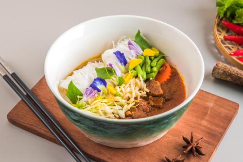 Mâncare la sau în apropiere de această vilă