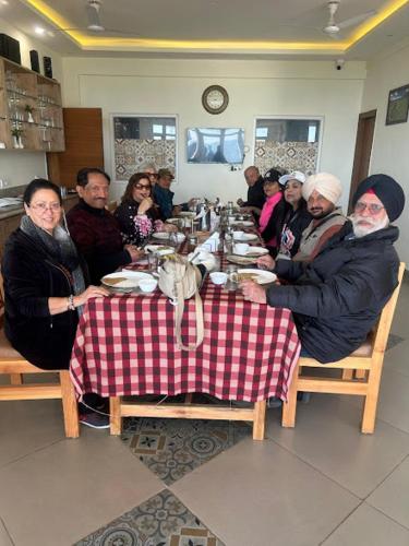 Hosté ubytování Hotel Colonels Paradise