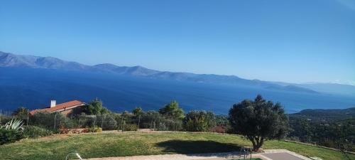a view of the lake from a house at Sea & Serenity in Agii Dimitrios ke Panteleimon