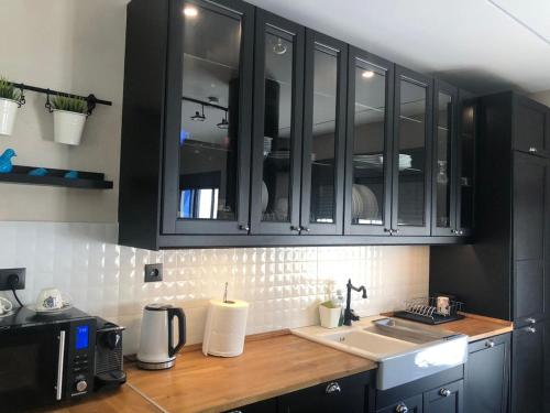 Luxurious apartment with big balconyBEST location