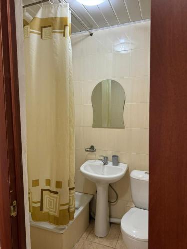 Bilik mandi di Самал