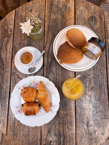 Jídlo v apartmánu nebo okolí