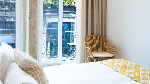 Douro River 2BR Flat by LovelyStay