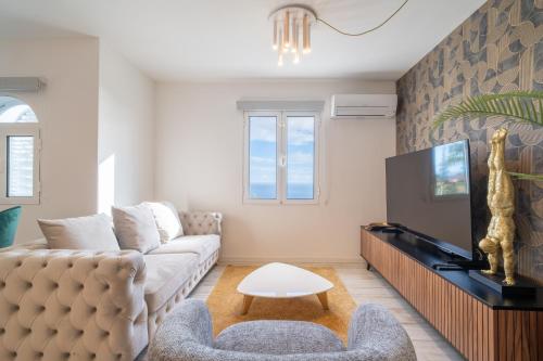 Lux House - free park- WiFi - Sea View