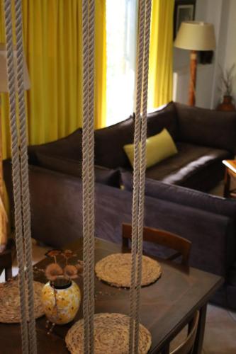 Area soggiorno di Jasmine place