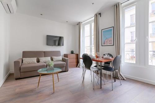 TBS 307 - Superb studio in the heart of Paris
