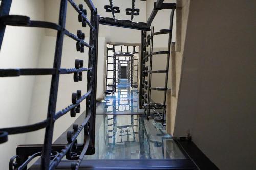 Vintage House - 2 Minutes Walk From Central Station