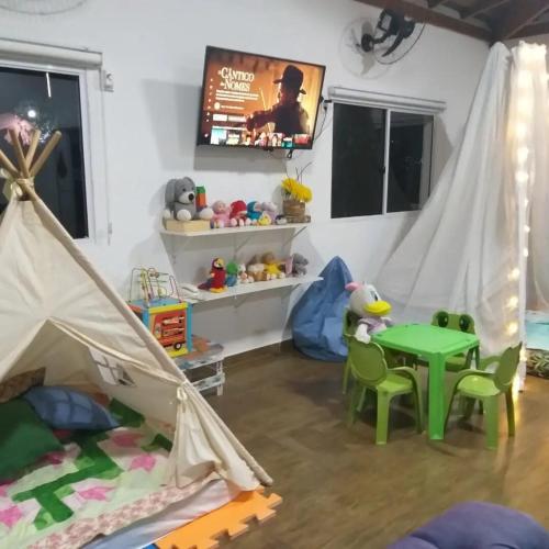 Televisyen dan/atau pusat hiburan di Querência MaeDa