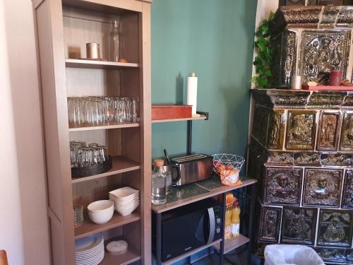 Příslušenství pro přípravu čaje a kávy v ubytování Gasthaus Krone