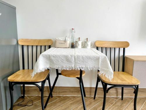 Φωτογραφία από το άλμπουμ του Dr 502 Modern Studio With City View And Kitchen σε Can Tho