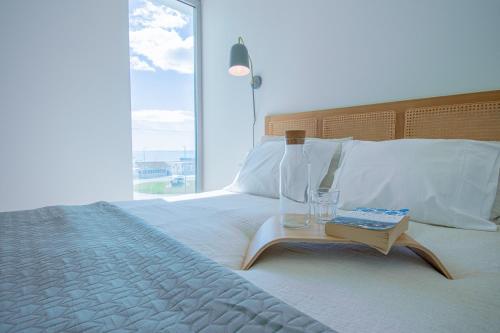 Picturesque beachfront apartment
