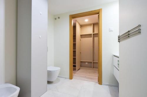Wonderfull apartment Campanhã Train station with parking