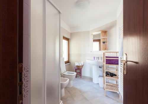 Gallery image of Bed and Breakfast Val d'Oche in Castel Boglione