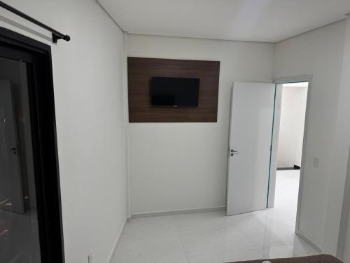 Televisyen dan/atau pusat hiburan di Sobrado Novo de Alto Padrão 2025