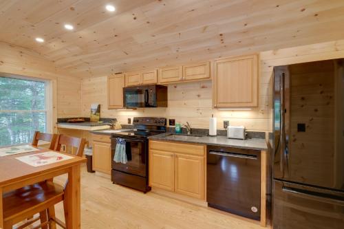 Gallery image of Cozy Apt with Deck, about 5 Miles to Acadia Natl Park! in Northeast Harbor