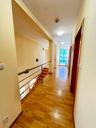 Gallery image of Cozy Villa in Šatalka