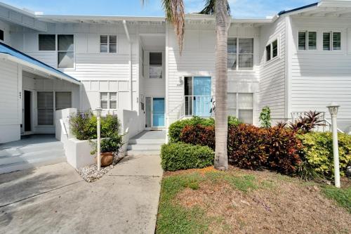 Gallery image of 840 Audobon Dr in Bradenton