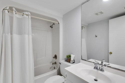 Xanadu Penthouse3 BalconiesBeach Equipment photo 17