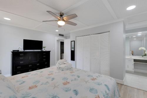 Xanadu Penthouse3 BalconiesBeach Equipment photo 21